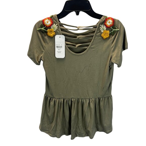 Love Alexa Girls Short Sleeve Top Size L Floral Embroidered Ruffled Hem Lace Up - Picture 4 of 11